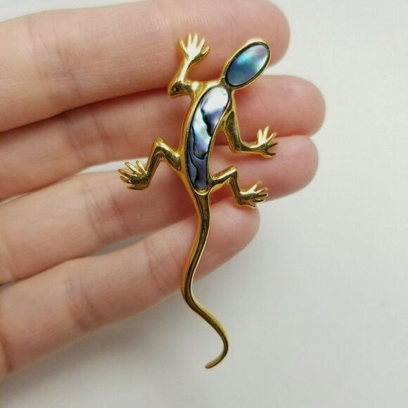 Vintage Ariki Gecko Lizard Shape Mother of Pearl Gold Tone Brooch, Abalone - Picture 7 of 7